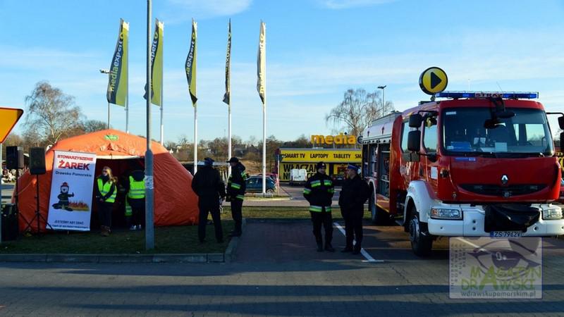 Prawidłowa akcja ratunkowa nagrodzona. Strażacy walczą z czadem 