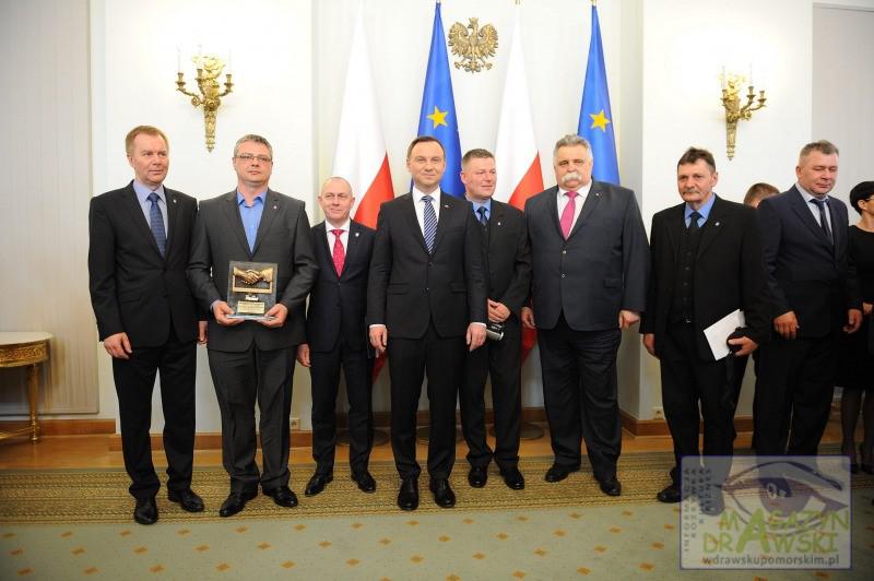 Prezydent POLSKI docenił PKS w ZŁOCIEŃCU 
