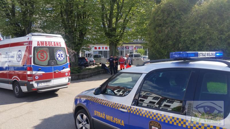 Niebezpieczna kolizja na Połczyńskiej oraz interwencja na Pl. Konstytucji 