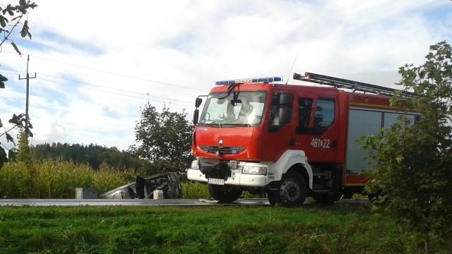 Pijany i z zakazem spowodował wypadek. 