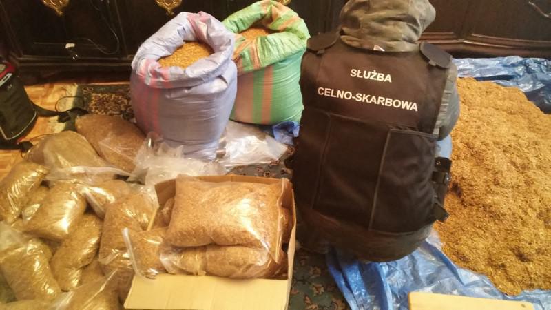 Policjanci ujawnili nielegalne używki 