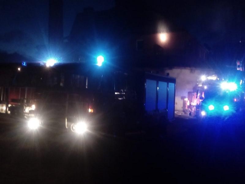 To kolejny nocny pożar w MIŁKOWIE koło Czaplinka – jedna osoba poszkodowana 