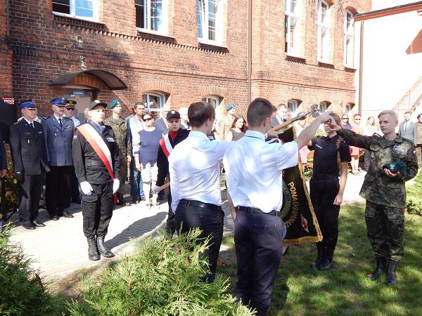 Święto szkoły i mianowanie pierwszoklasistów w Kaliszu Pomorskim 