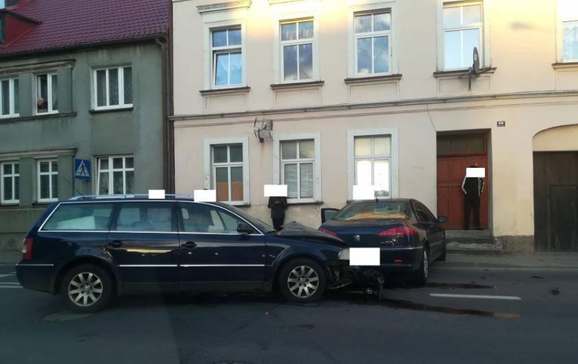 Kolizja dwóch samochodów na DK 20 w Drawsku Pomorskim 